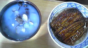 2011.2.6 涸沼で蜆汁大とうな丼.JPG